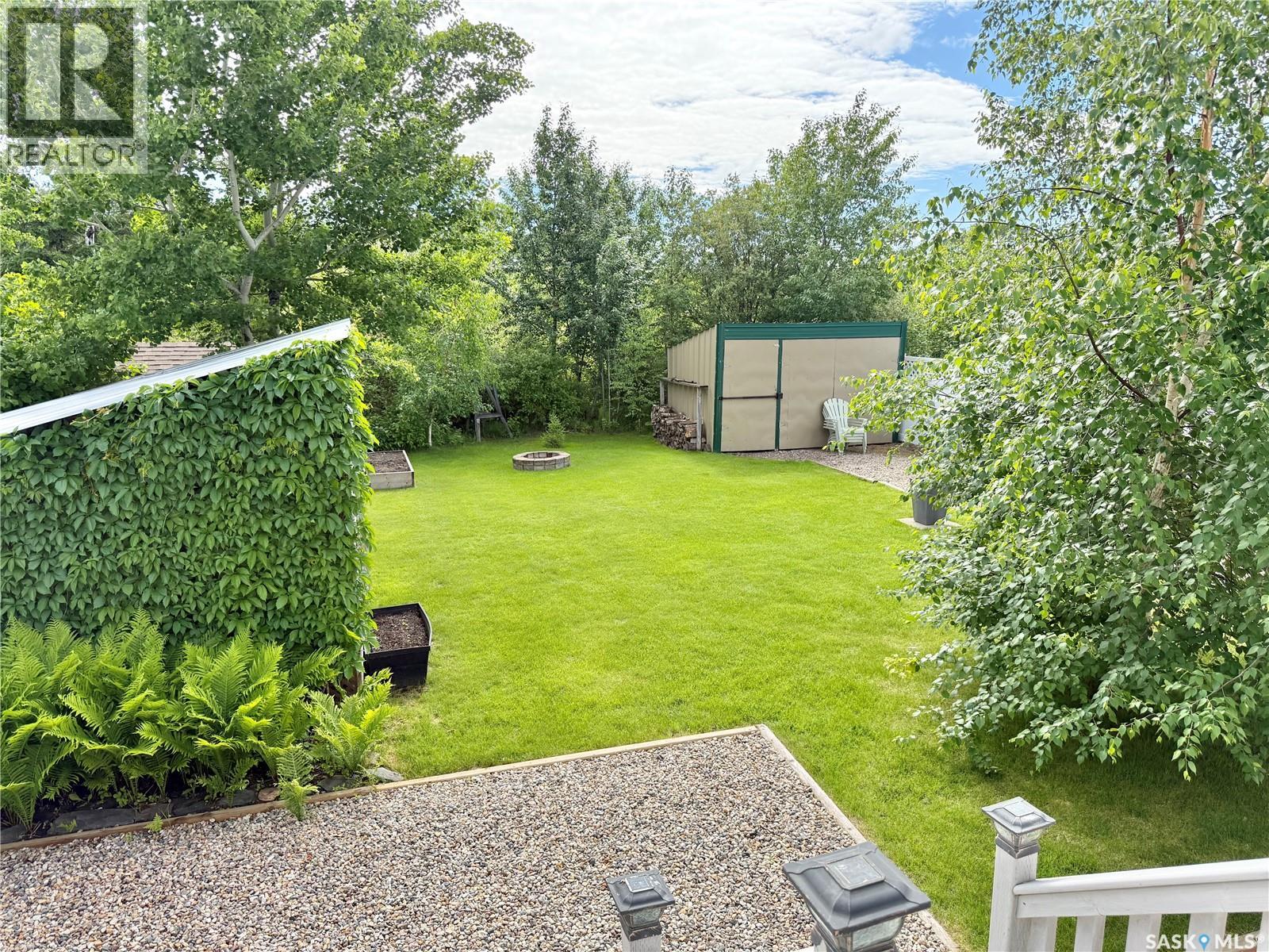 209 Lakeview Ave N, Morin Lake - 42