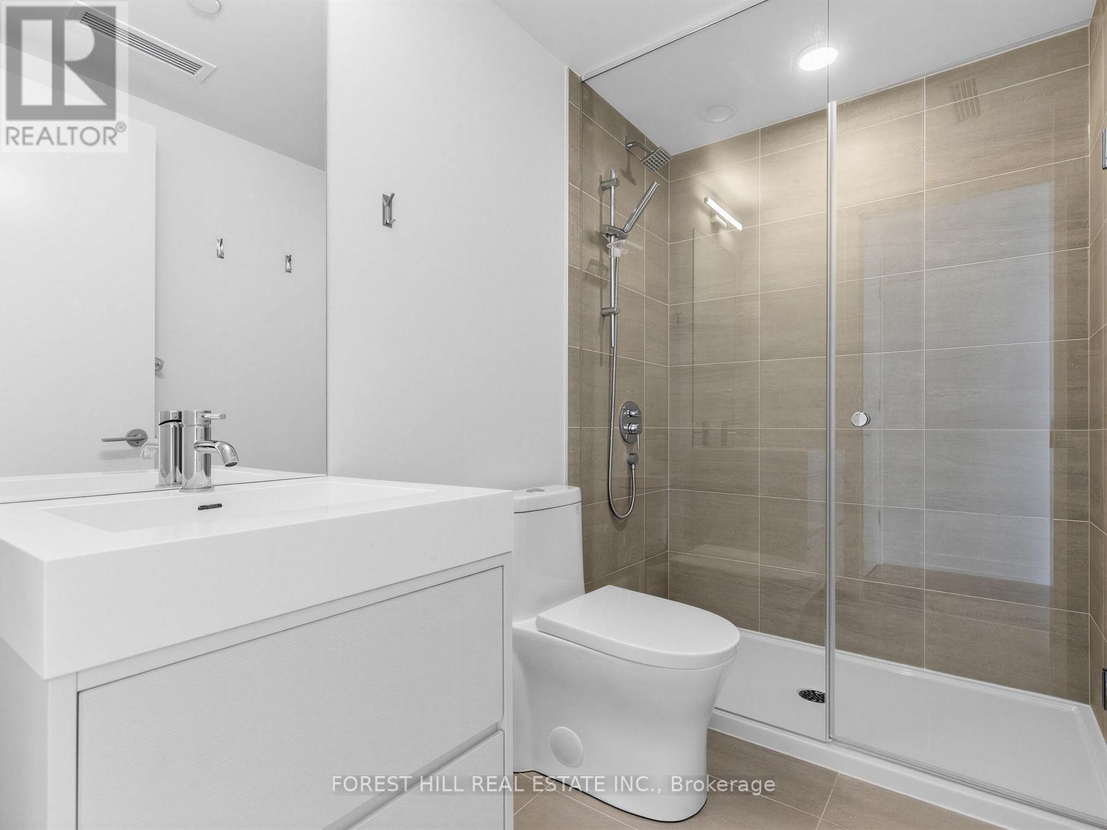 #807 9 TECUMSETH STREET - 18