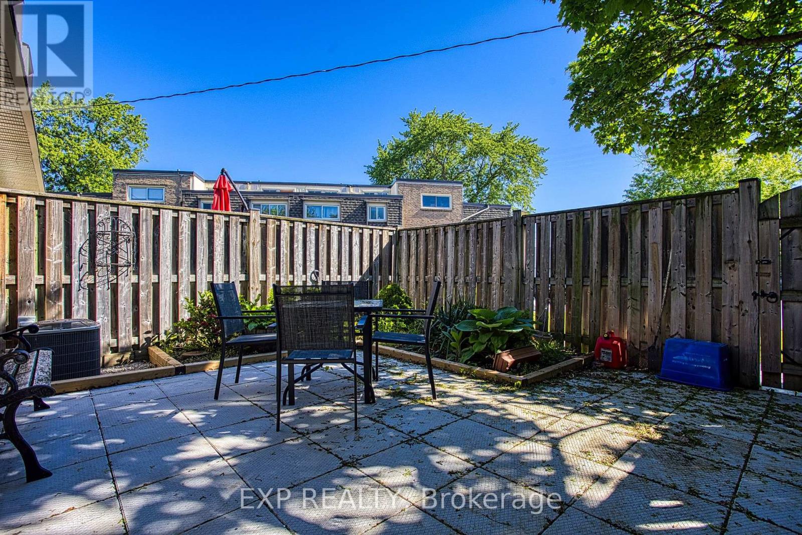 #404 7 VIKING COURT - 20