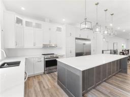 6 Charlie Hapko Road, Lac Du Bonnet, MB R0E1A0 Photo 23