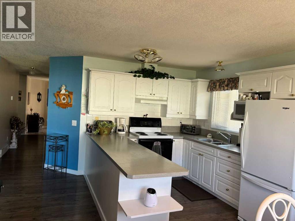 716 Centre Street - photo 4
