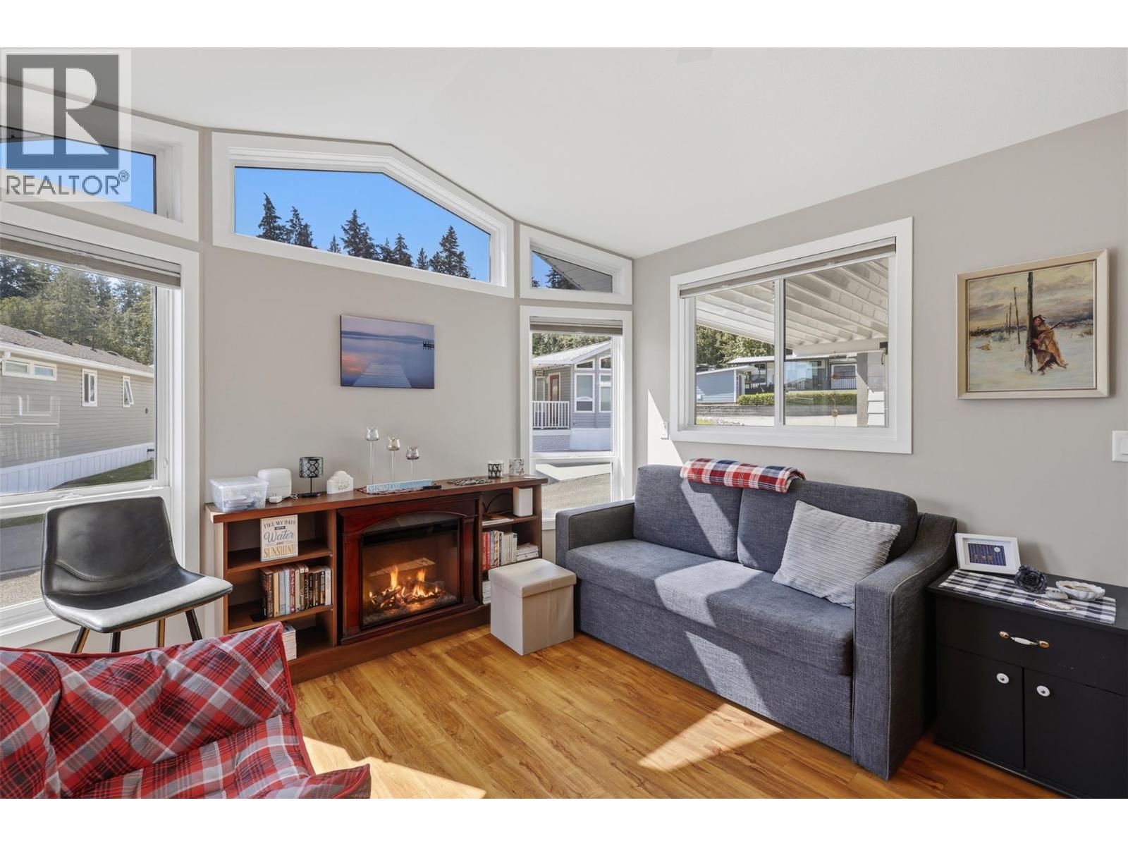 #30 667 Waverly Park Frontage Road - 14
