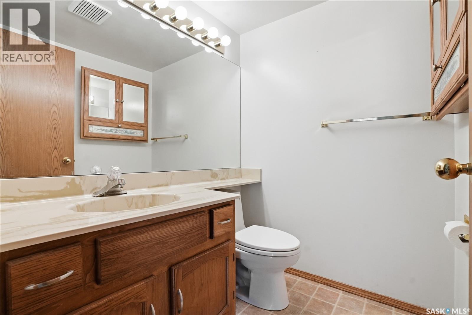 #20 455 Pinehouse DRIVE - 13