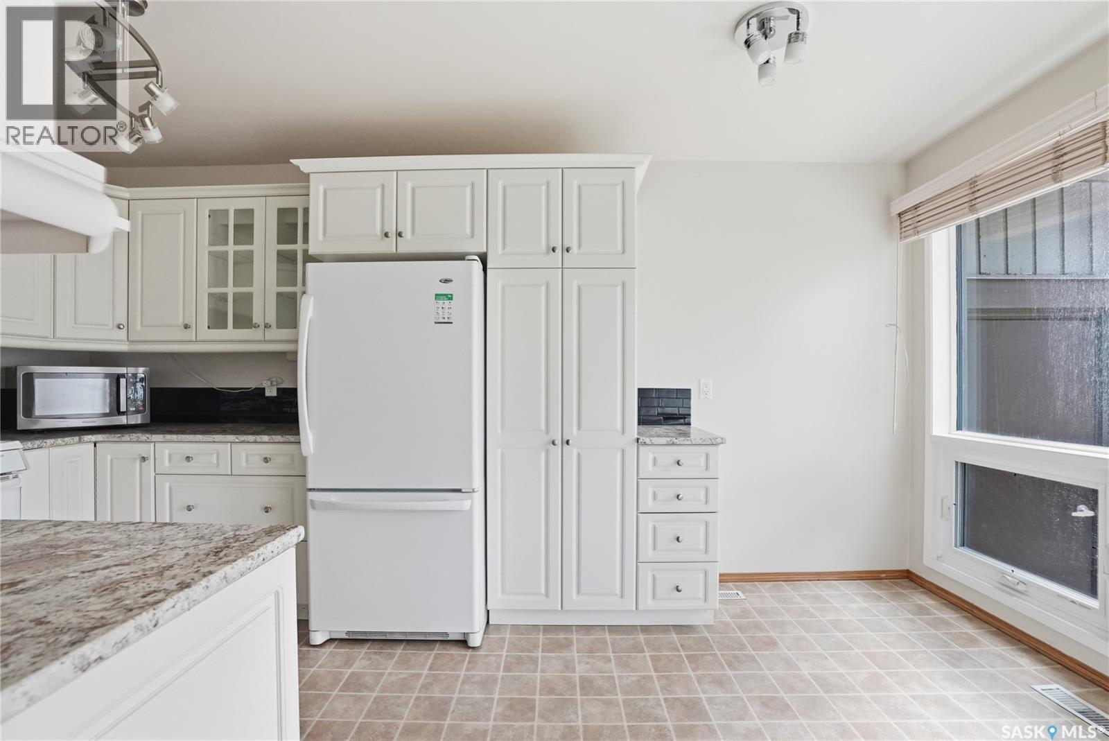 #20 455 Pinehouse DRIVE - 14