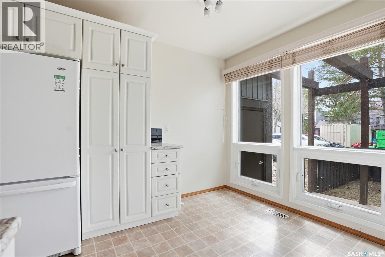 #20 455 Pinehouse DRIVE - 15