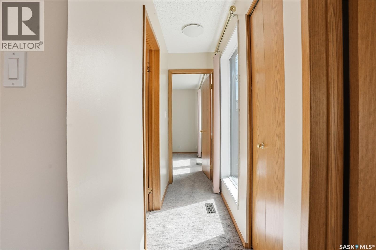 #20 455 Pinehouse DRIVE - 27