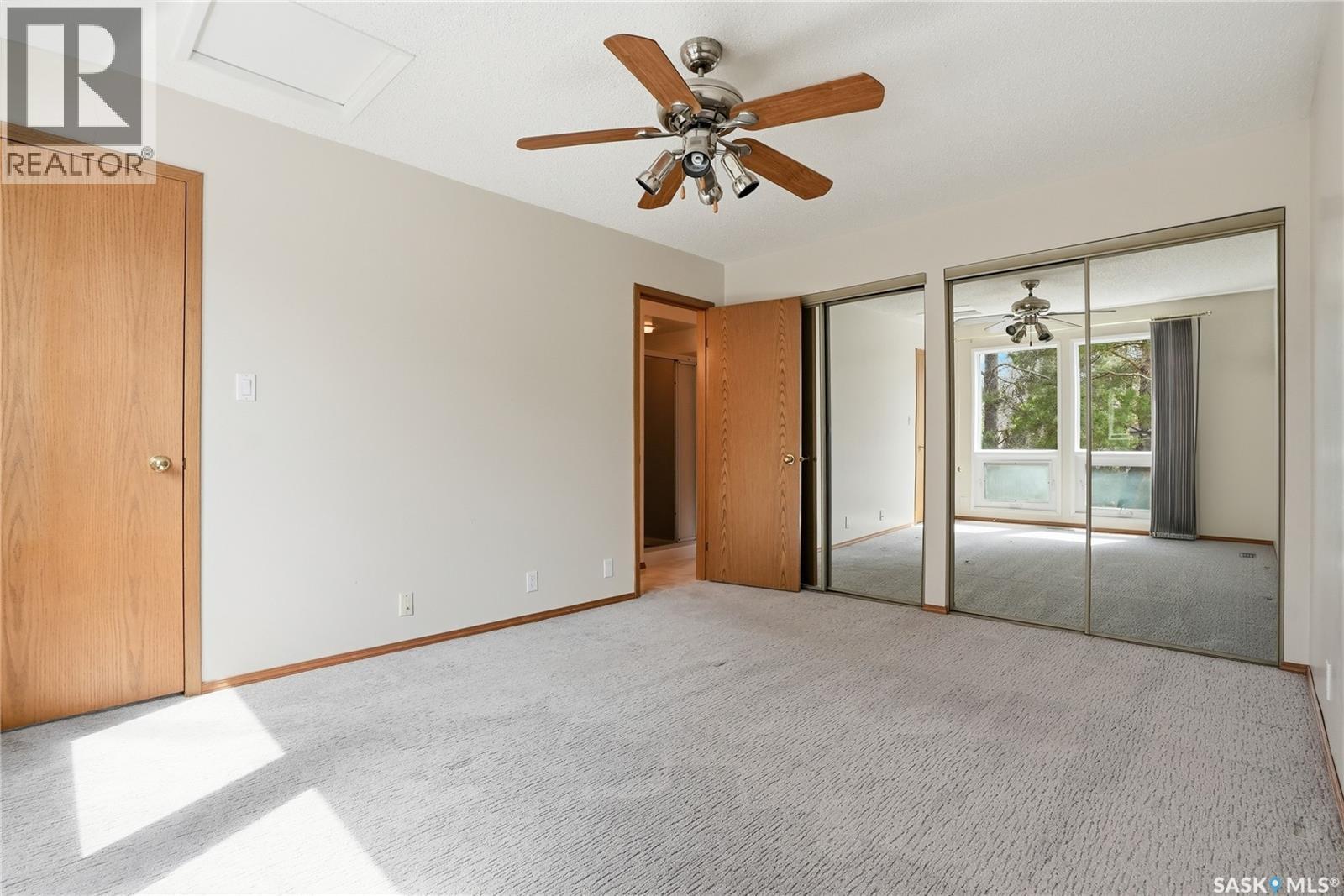 #20 455 Pinehouse DRIVE - 31