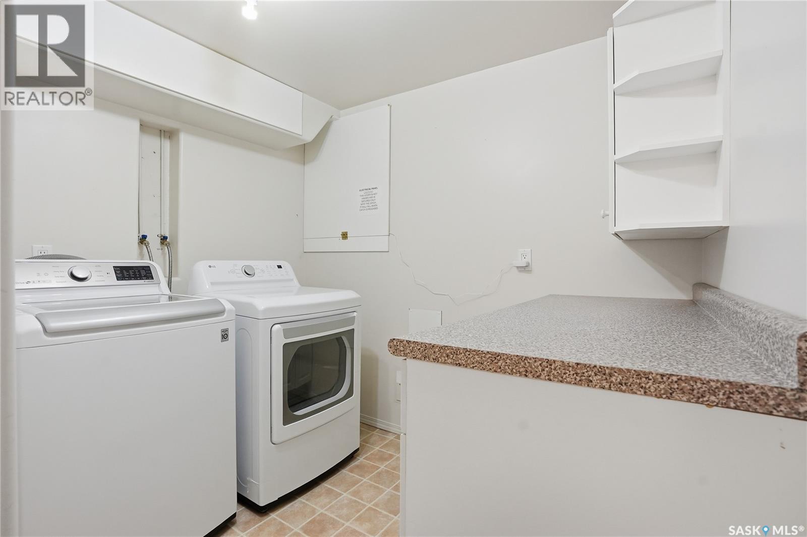 #20 455 Pinehouse DRIVE - 36