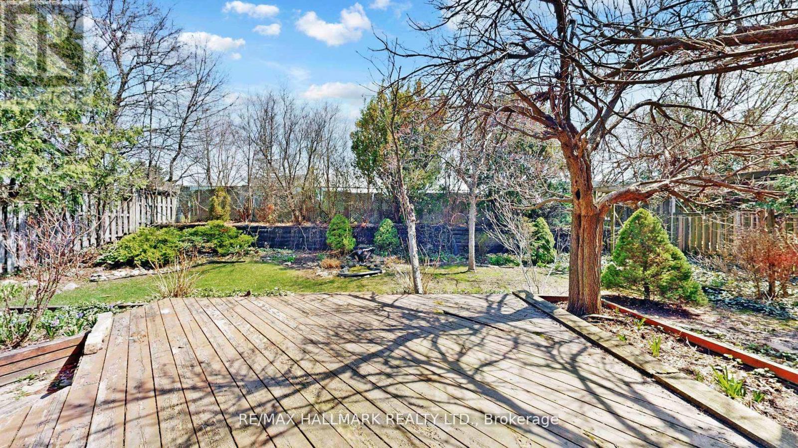 82 WINDERMERE CRESCENT S - 46