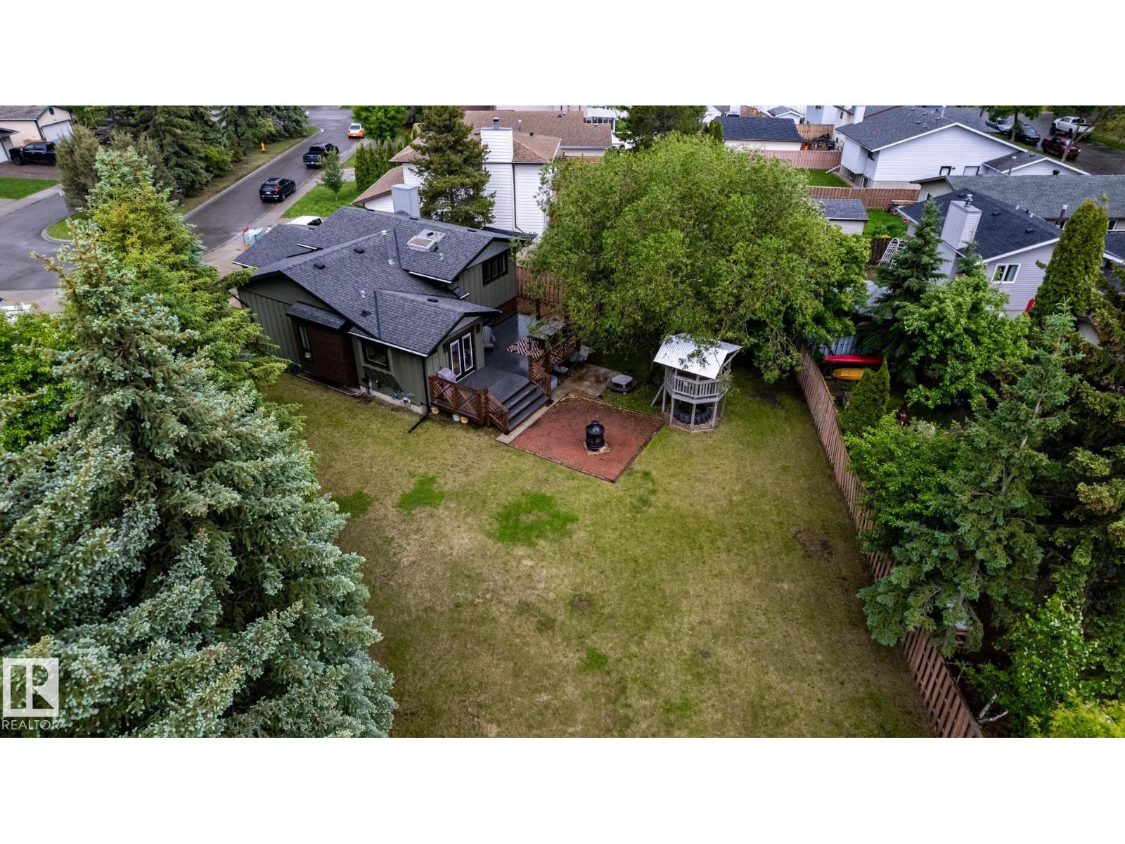 27 DANFORTH CR — photo 8