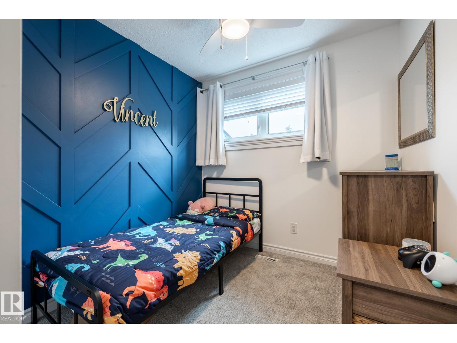 27 DANFORTH CR — photo 42