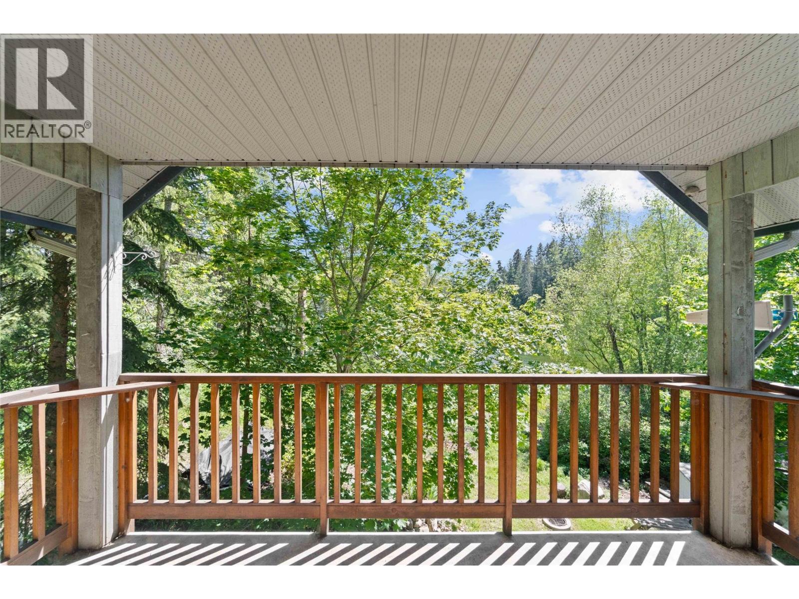 769 & 771 Gardom Lake Road - 28
