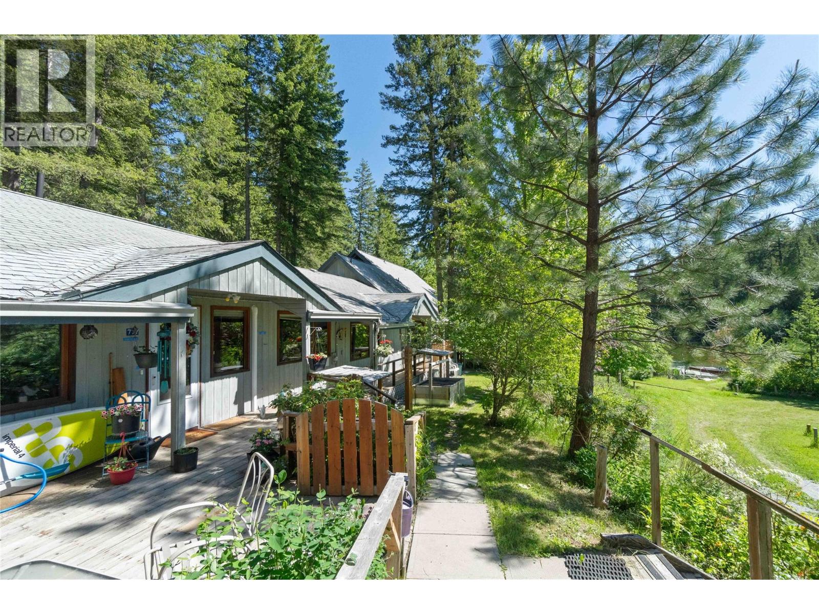 769 & 771 Gardom Lake Road - 32