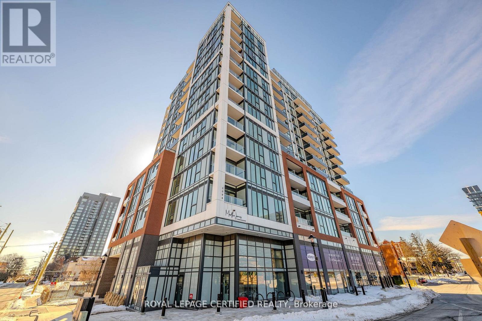 #503 2088 JAMES STREET - 1