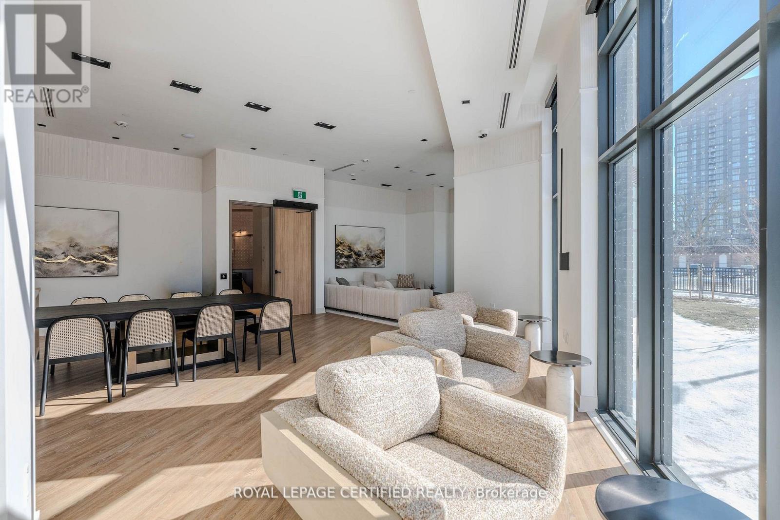 #503 2088 JAMES STREET - 23
