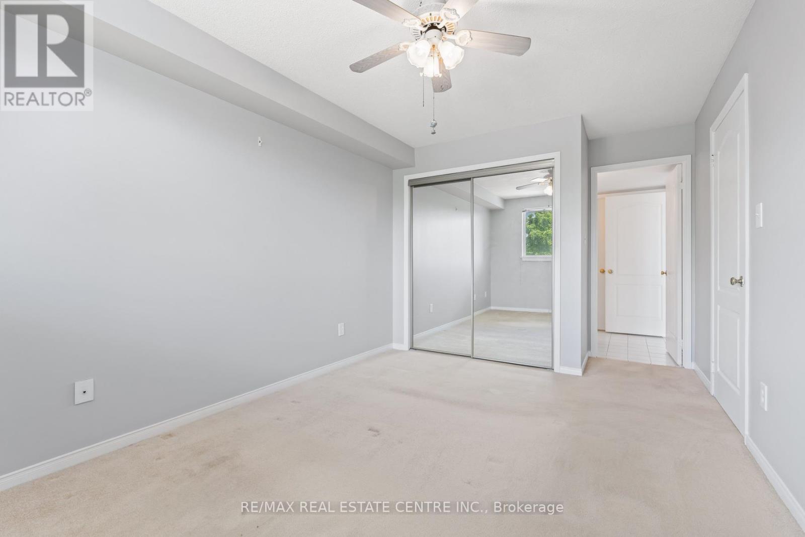 #406 26 HALL ROAD - 18