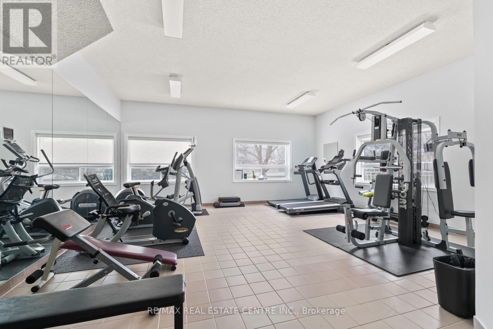 #406 26 HALL ROAD - 28