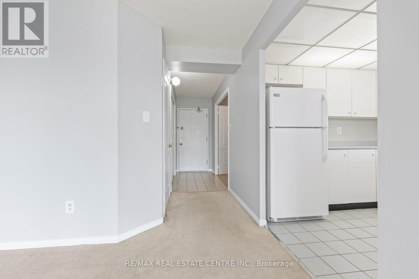 #406 26 HALL ROAD - 5