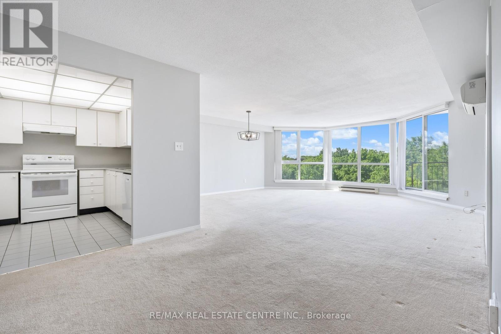 #406 26 HALL ROAD - 7