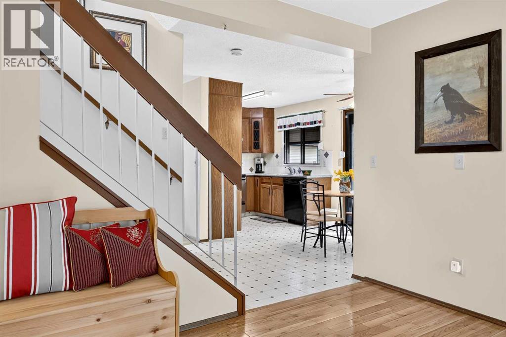 296 Templeton Circle NE — photo 26