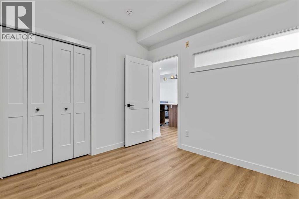#404 50 Sage Hill Walk NW - 18
