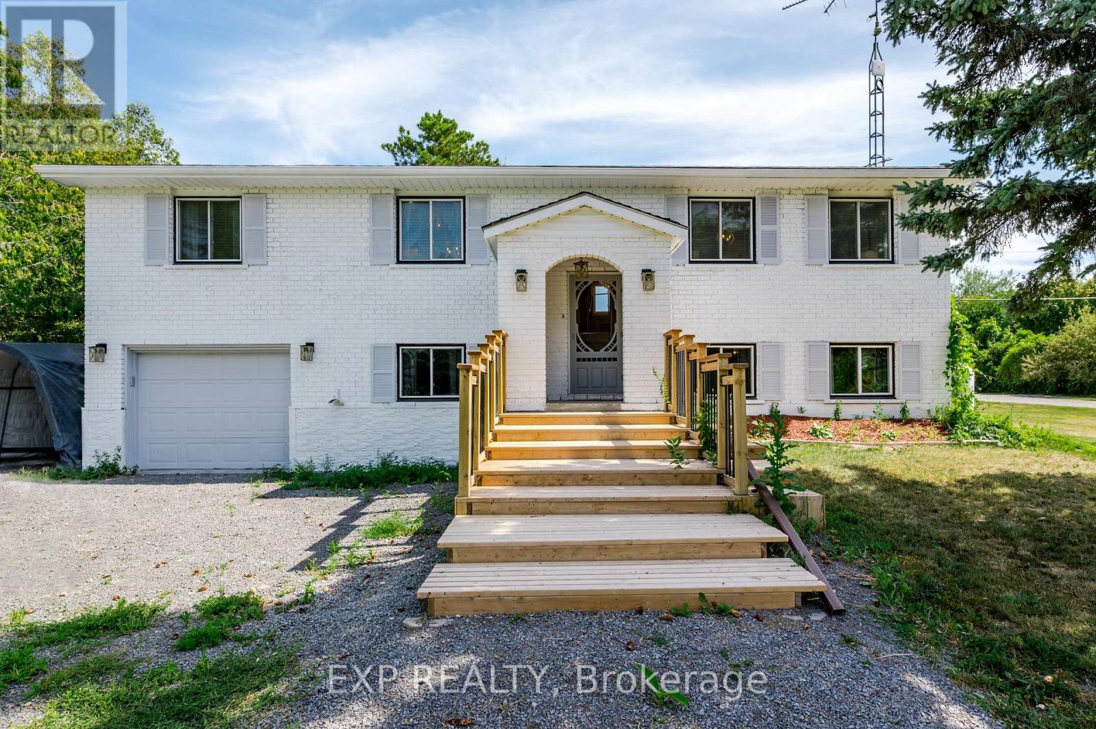 150 BAYVIEW DRIVE - 1