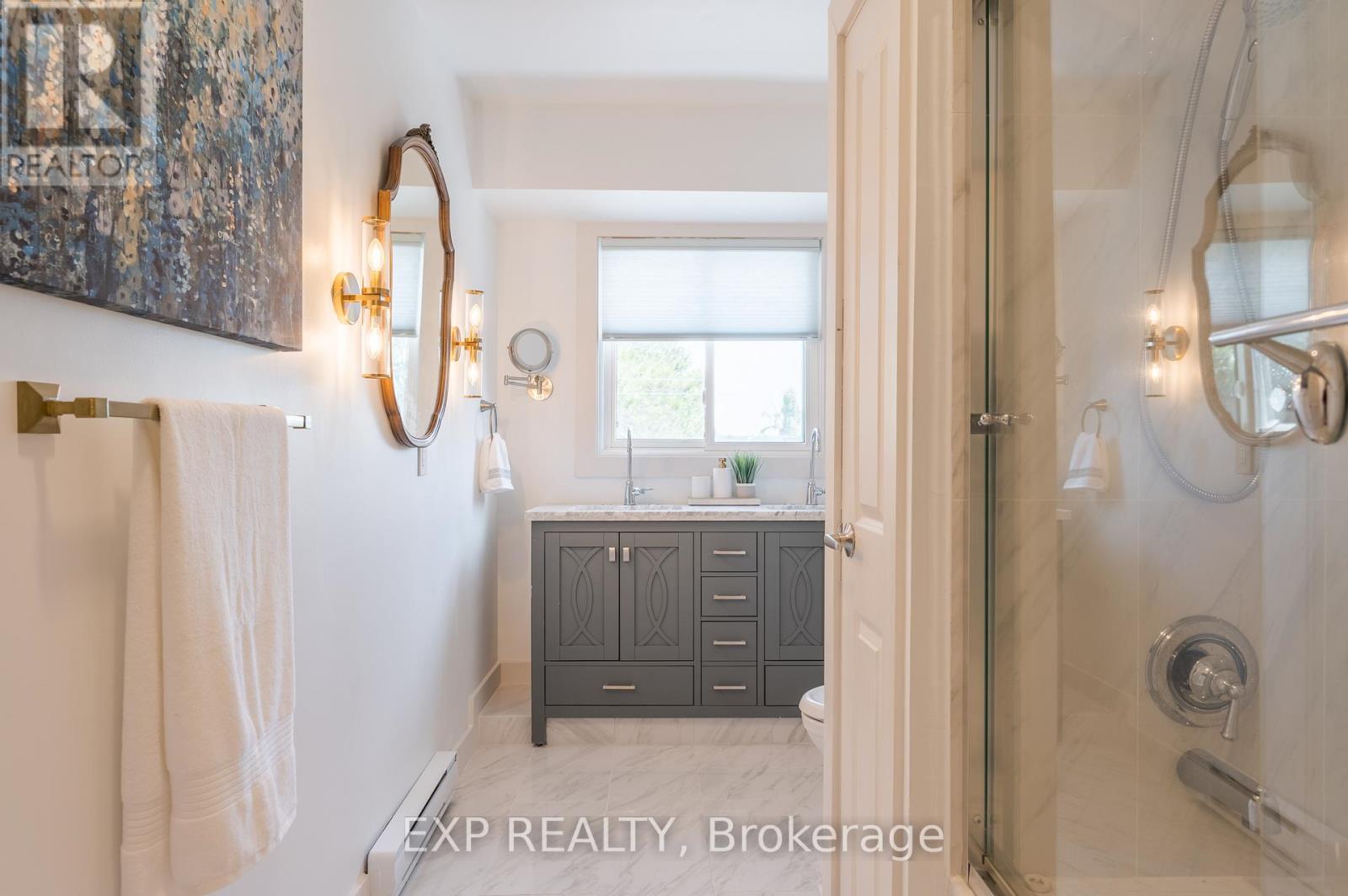 150 BAYVIEW DRIVE - 24