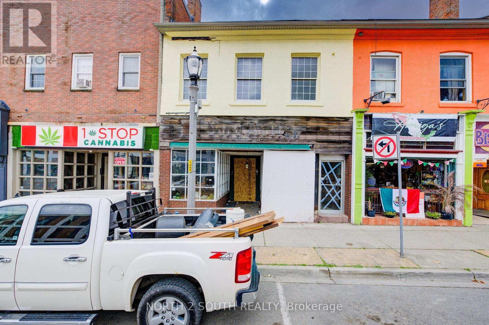 36 NORFOLK STREET S - 27