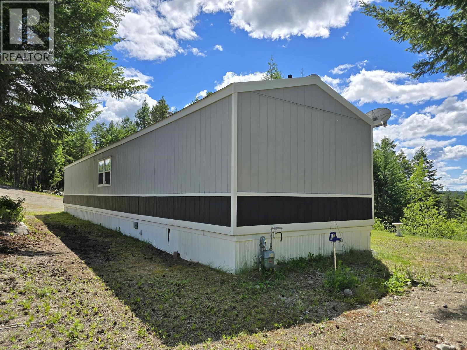 2055 SEIBERT PLACE - 29