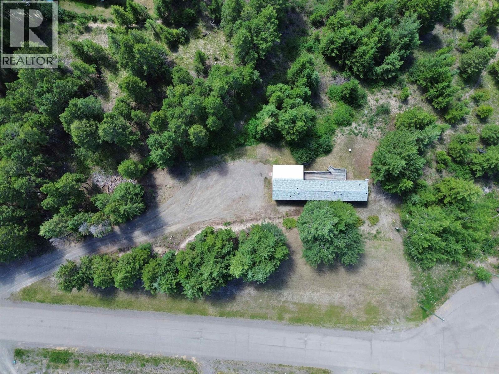 2055 SEIBERT PLACE - 34