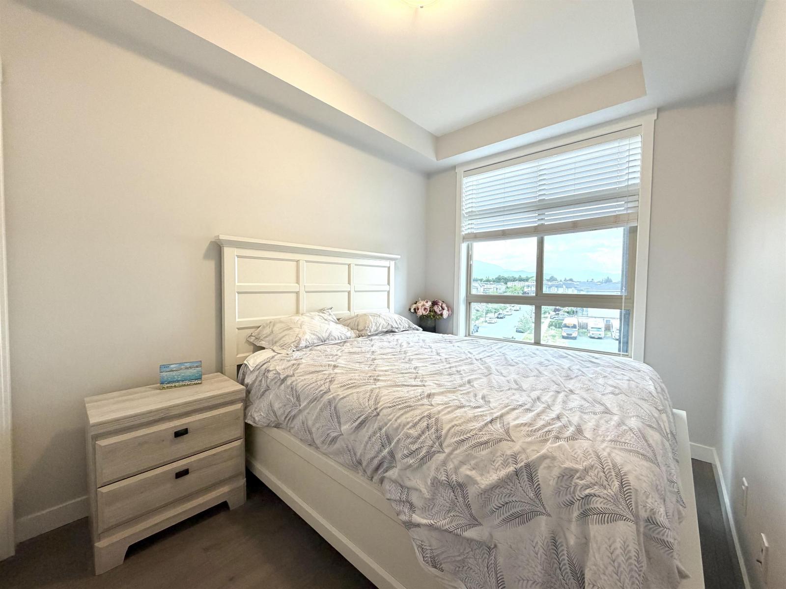 403 45562 AIRPORT ROAD, Chilliwack Proper South, Chilliwack