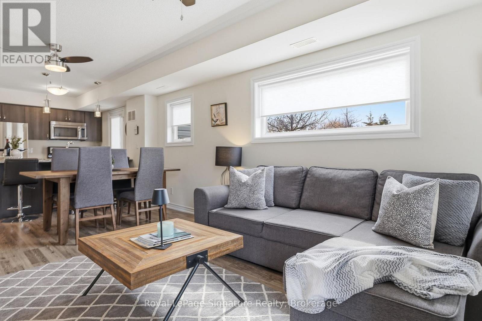 #101 4 ANCHORAGE CRESCENT - 25