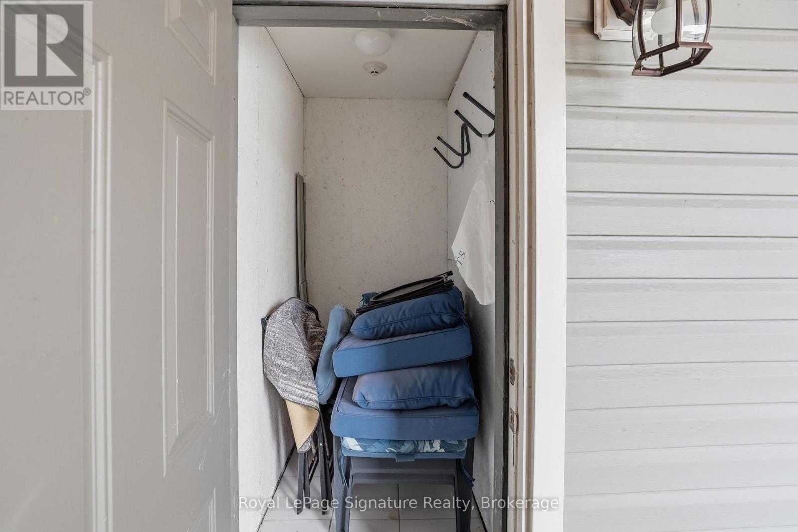 #101 4 ANCHORAGE CRESCENT - 38