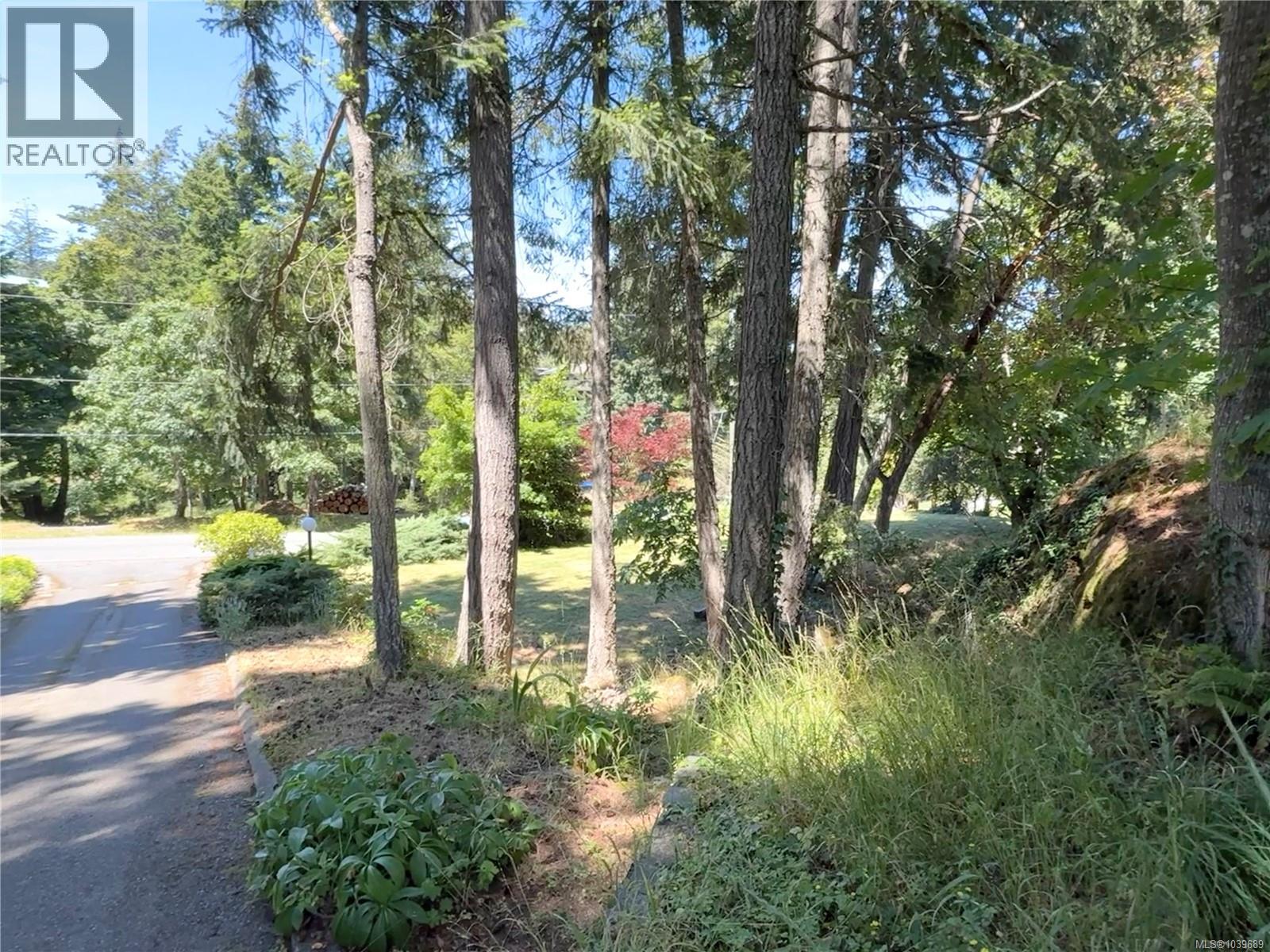 3853 Graceland Dr - 3
