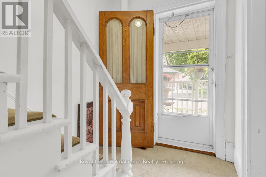 108 FRANK STREET - 13
