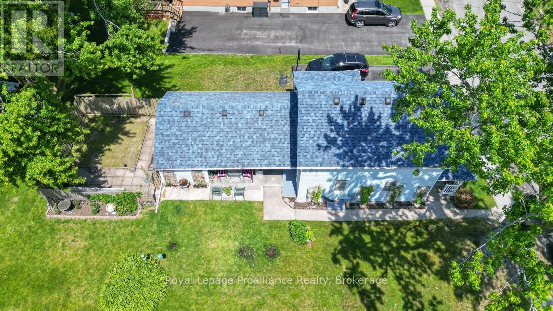 108 FRANK STREET - 21