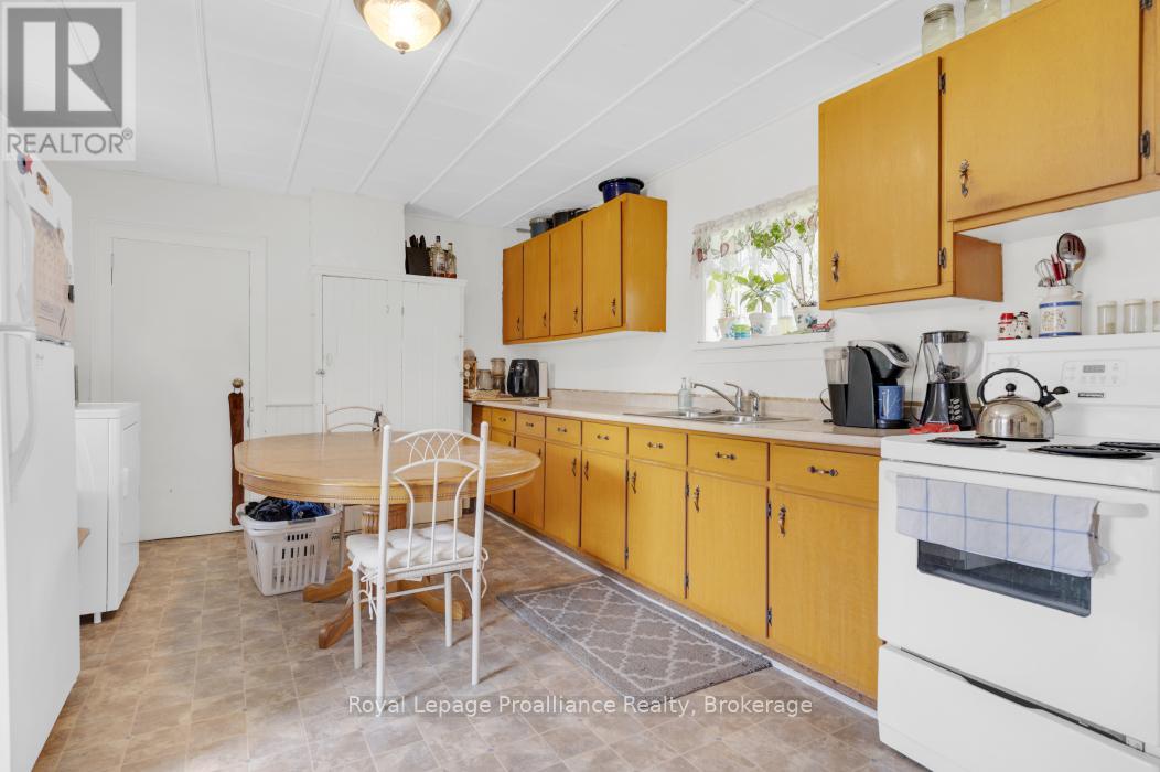 108 FRANK STREET - 8
