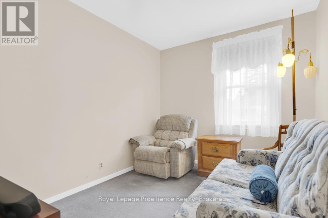 104 FRANK STREET - 25