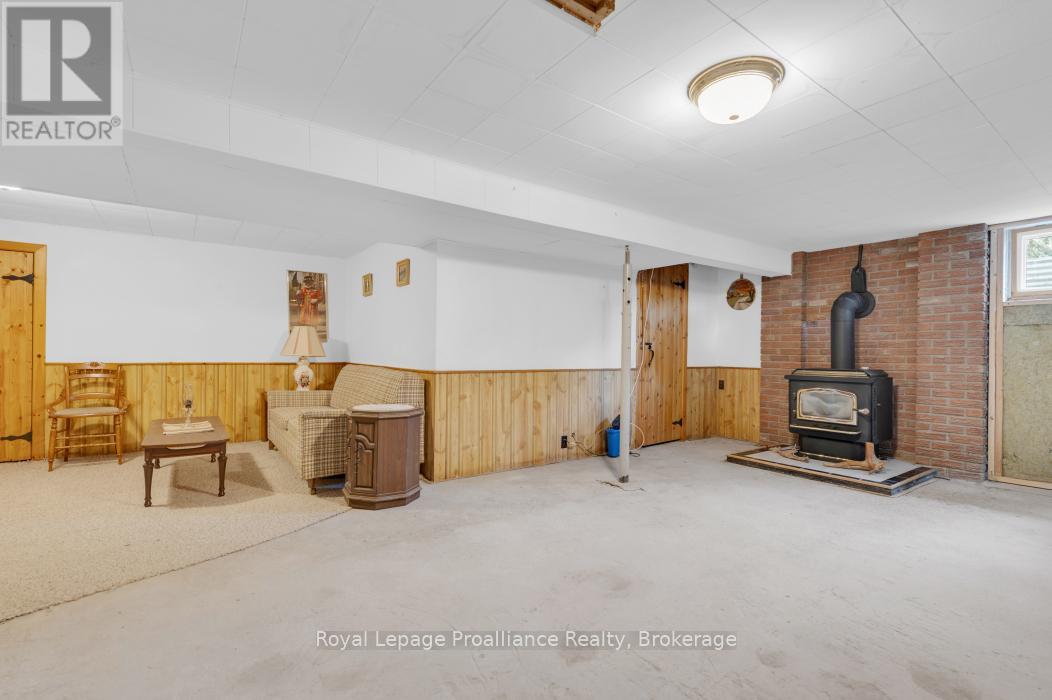 104 FRANK STREET - 27