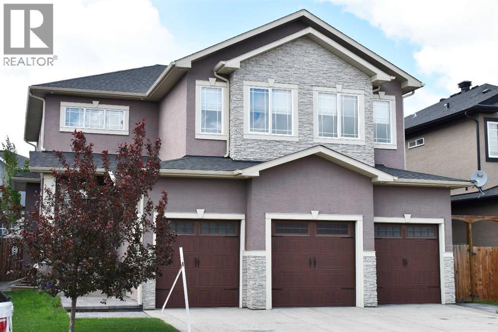 120 KINNIBURGH Circle, Chestermere, Alberta, T1X0P8