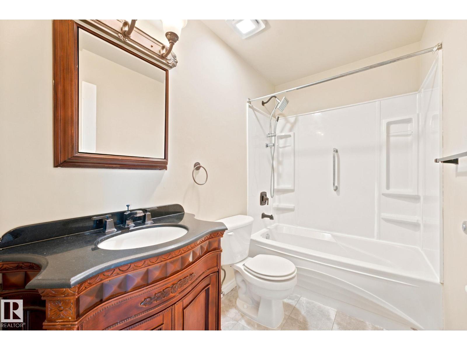 #41 4707 126 AV NW - 25