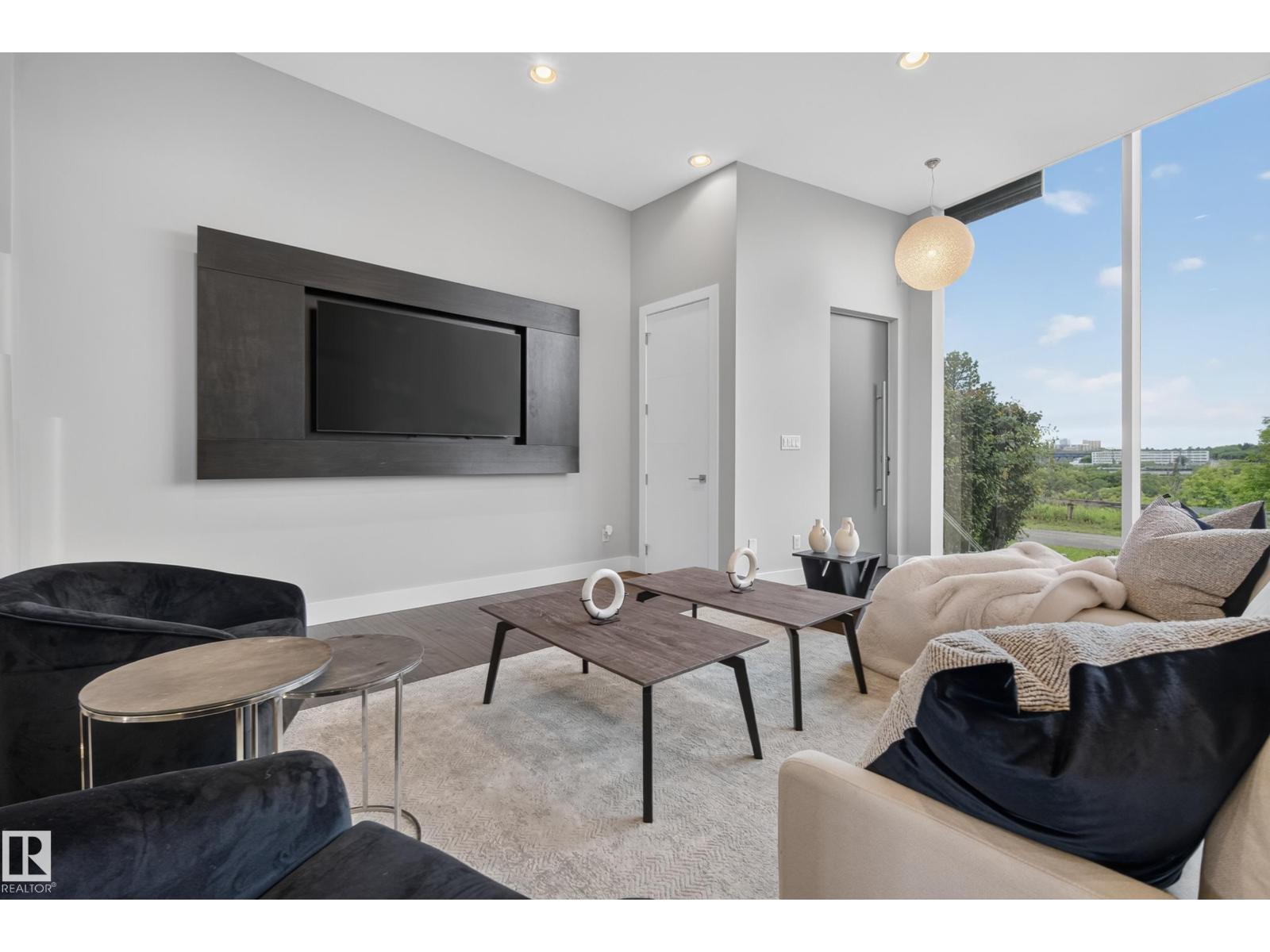 9509 99B ST NW — photo 10