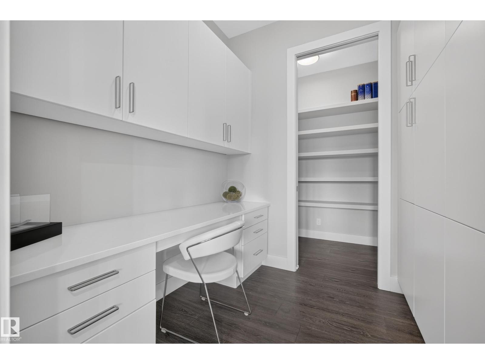 9509 99B ST NW — photo 21