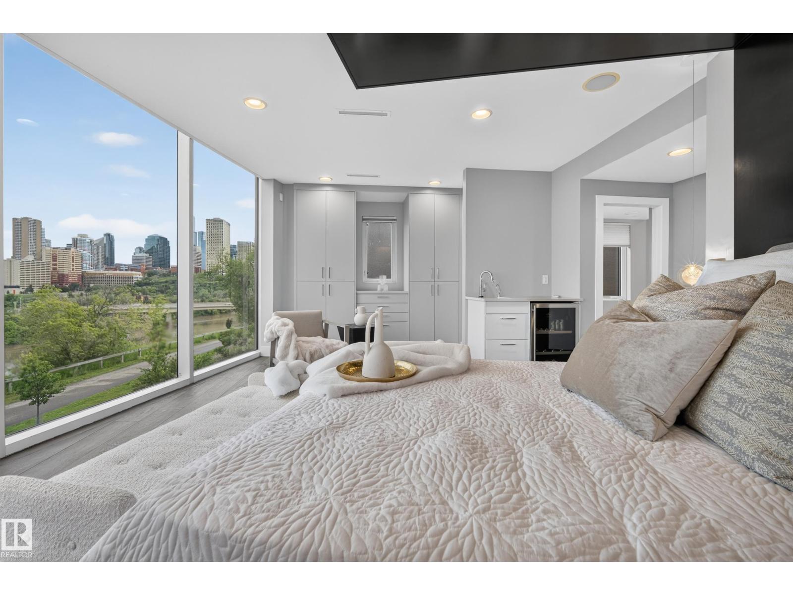 9509 99B ST NW — photo 32
