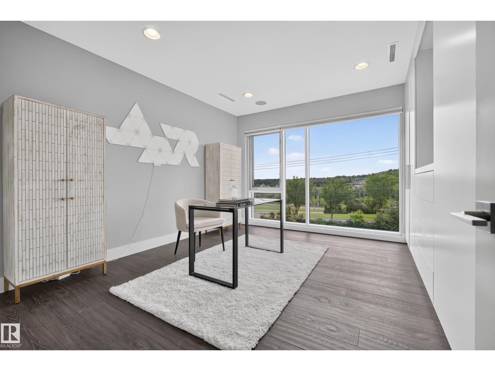 9509 99B ST NW — photo 39