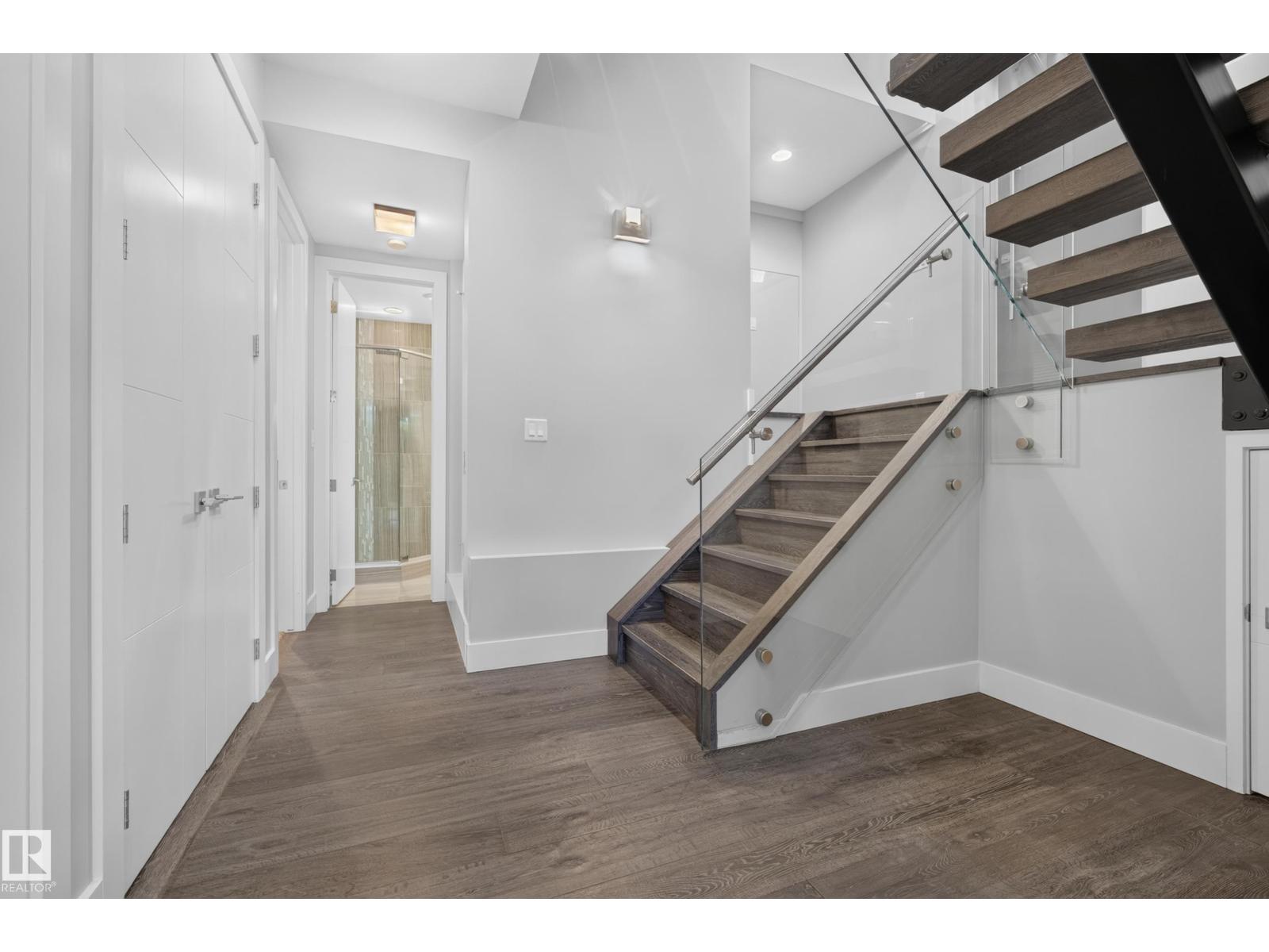 9509 99B ST NW — photo 64