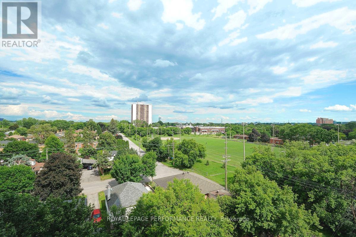 #708 158C MCARTHUR AVENUE - 18