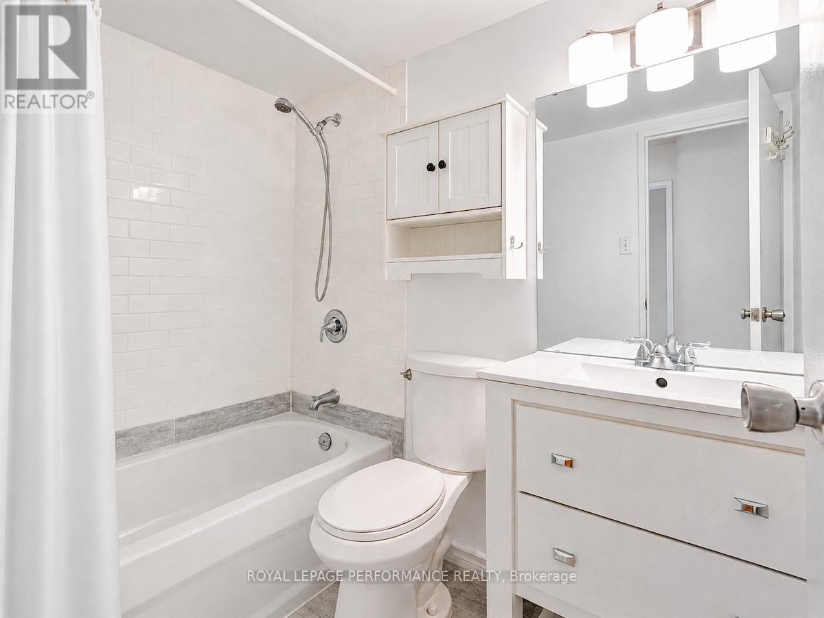 #708 158C MCARTHUR AVENUE - 22
