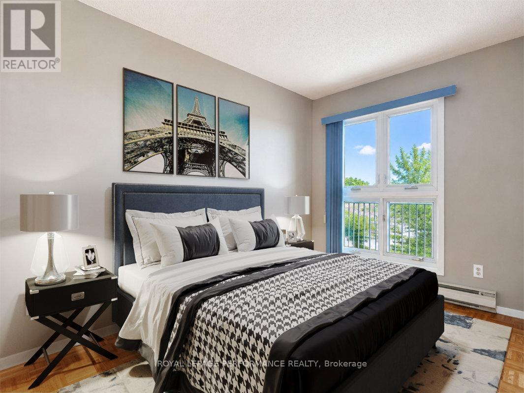 #708 158C MCARTHUR AVENUE - 23