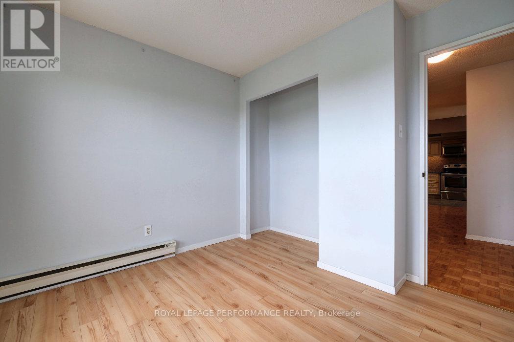 #708 158C MCARTHUR AVENUE - 28